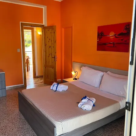 Casa Scirocco 公寓 切法卢